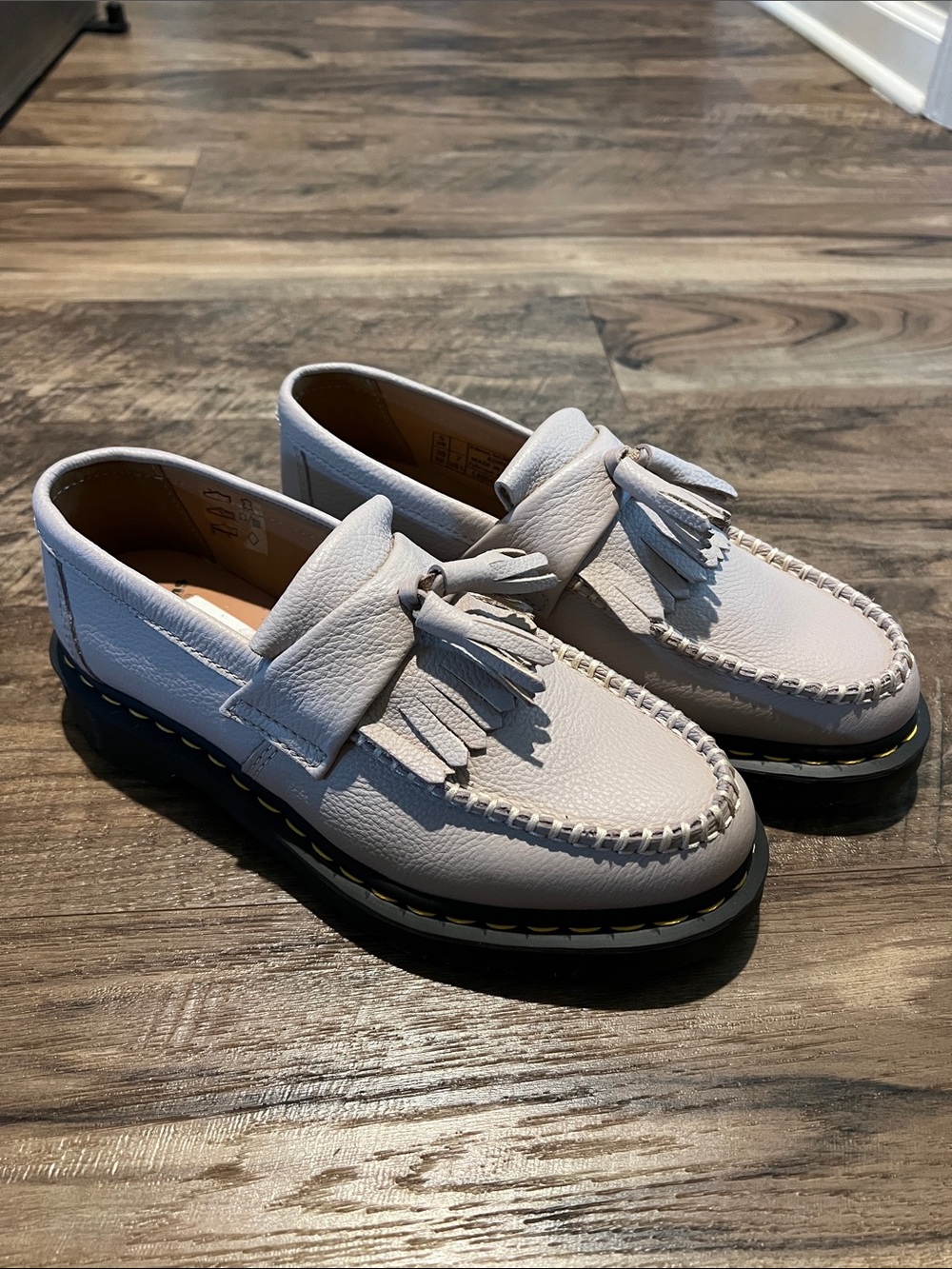 NWOT Dr. Martens Adrian Tassel Loafers women’s 7